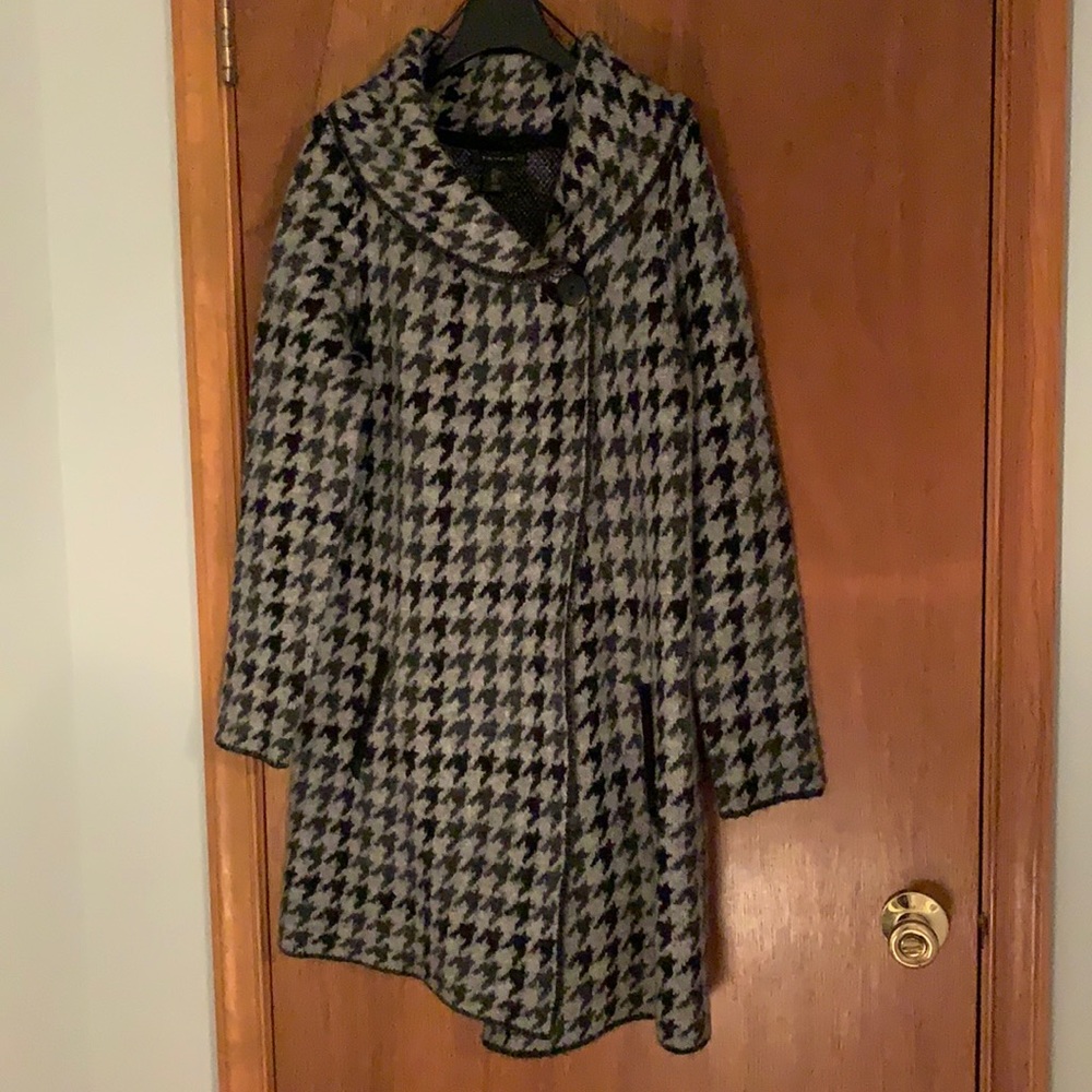 Tahari Grey and Black long sweater jacket with too button